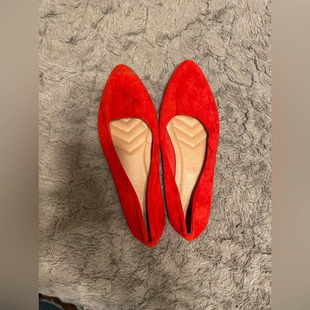Red Dress Flats!